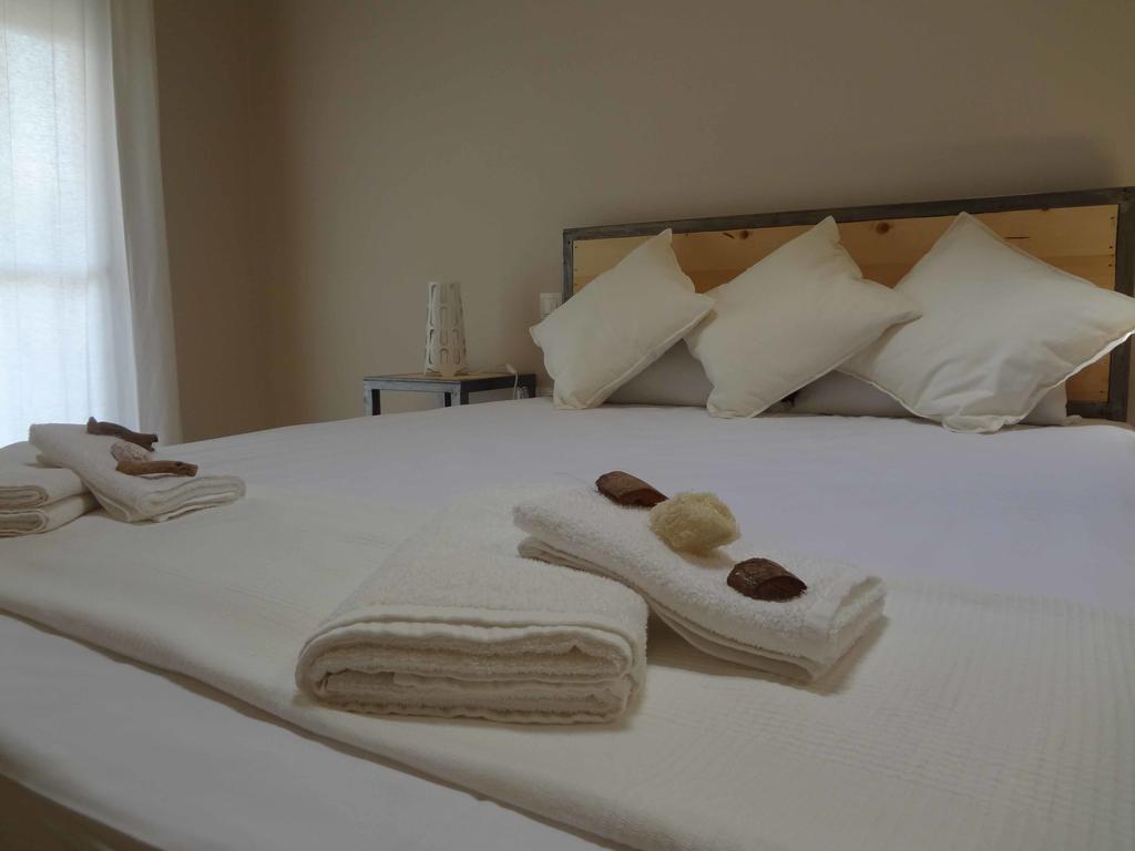 ניאה פלאגיה Zonita Guest House מראה חיצוני תמונה