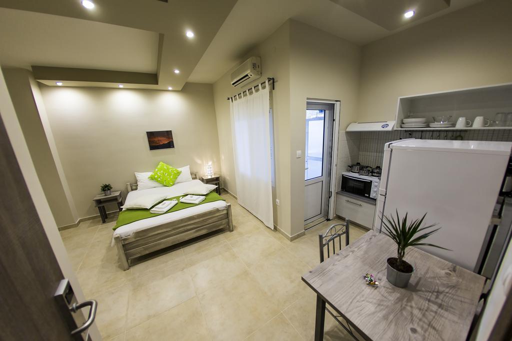 ניאה פלאגיה Zonita Guest House מראה חיצוני תמונה
