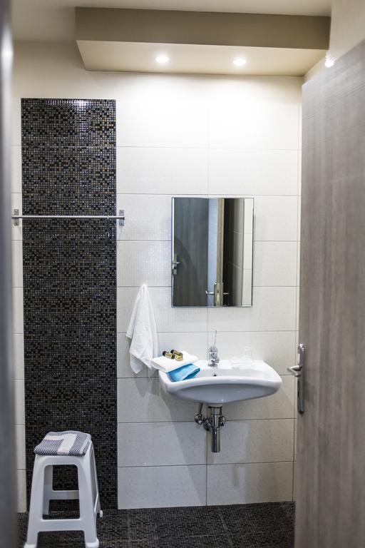 ניאה פלאגיה Zonita Guest House מראה חיצוני תמונה