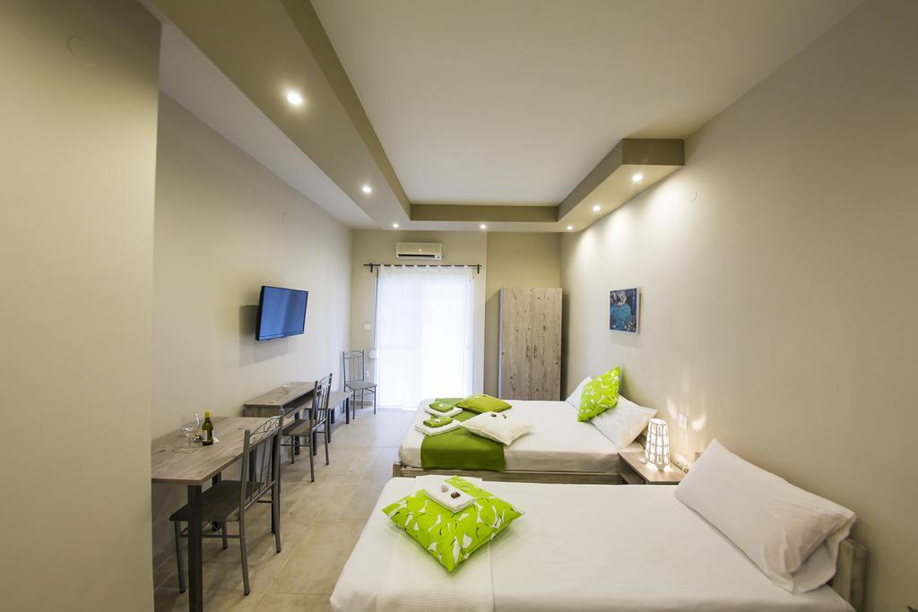 ניאה פלאגיה Zonita Guest House מראה חיצוני תמונה