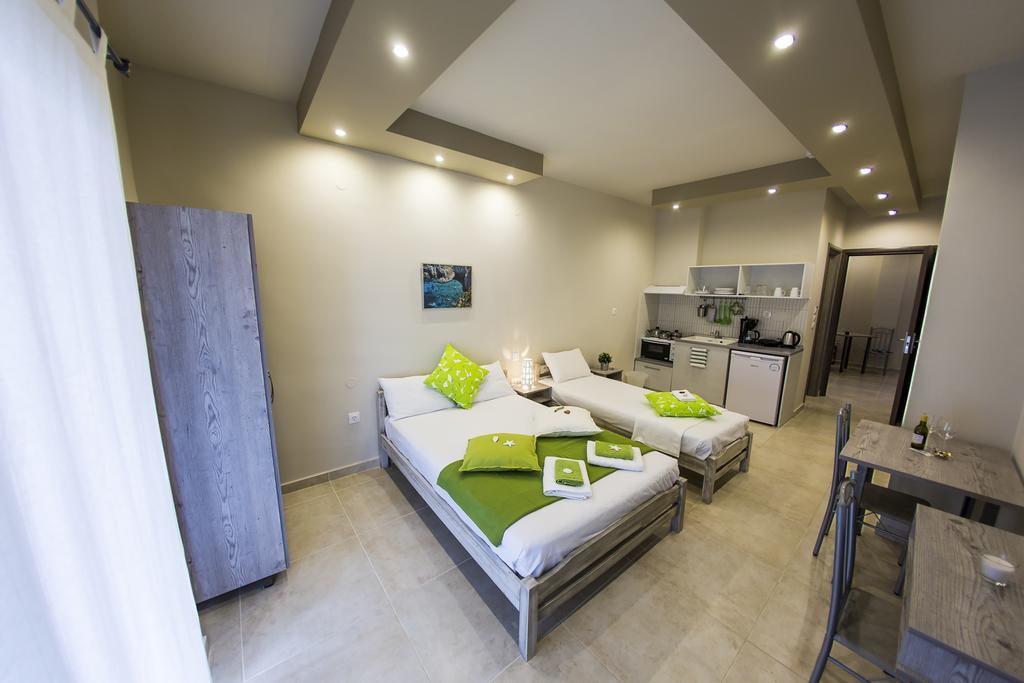 ניאה פלאגיה Zonita Guest House מראה חיצוני תמונה