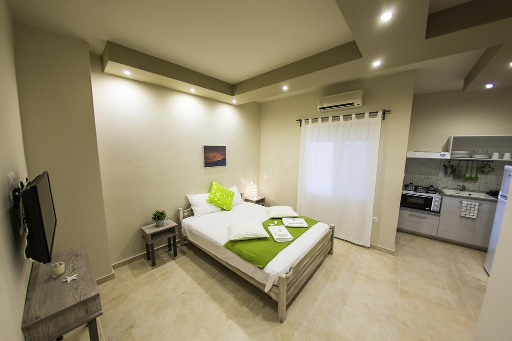 ניאה פלאגיה Zonita Guest House מראה חיצוני תמונה